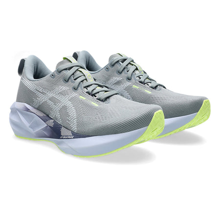 ASICS Novablast 5