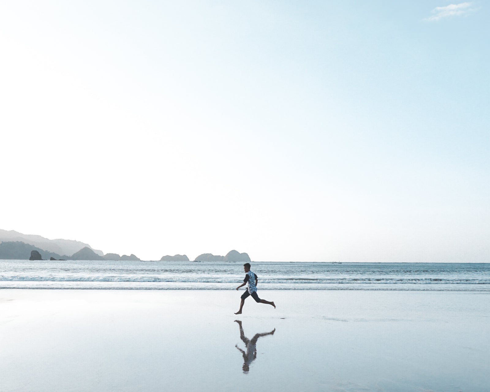 The Pros and Cons of Zero-drop Shoes