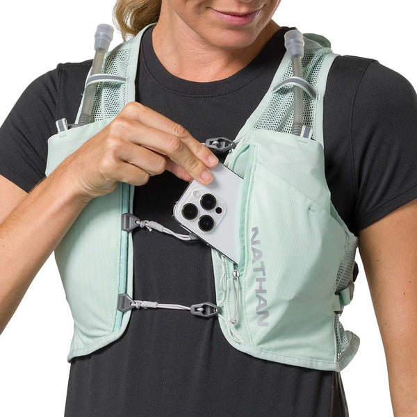Nathan Women's Pinnacle Breeze 4L Hydration Vest