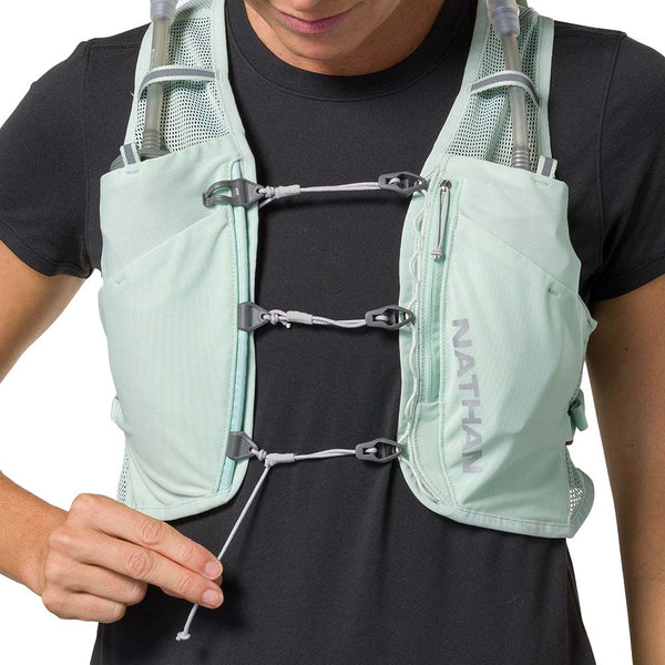 Nathan Women's Pinnacle Breeze 4L Hydration Vest