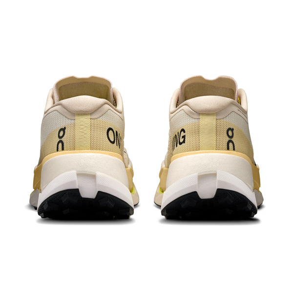 ON Running Womens Cloudultra Pro Running Shoe