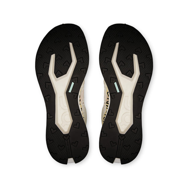 ON Running Mens Cloudultra Pro Running Shoe