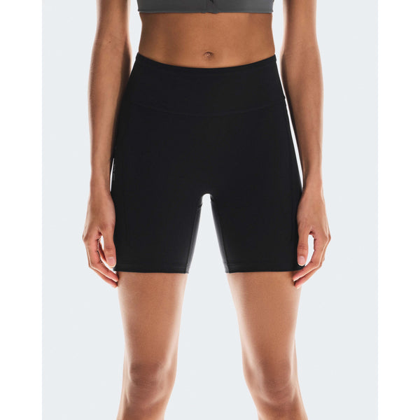 ON Running Womens Performance Tights Short