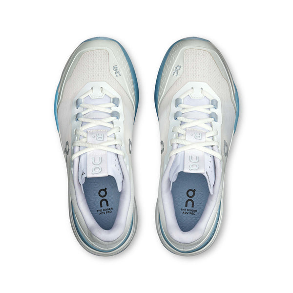 ON Running Womens The Roger Advantage PRO Tennis Shoe