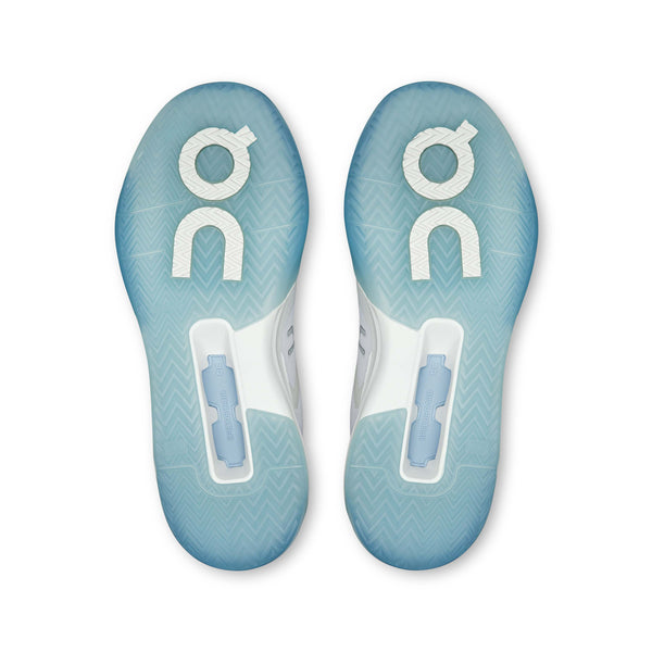 ON Running Womens The Roger Advantage PRO Tennis Shoe