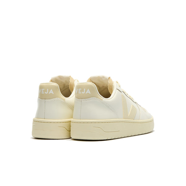 Veja V-10 Leather Trainer