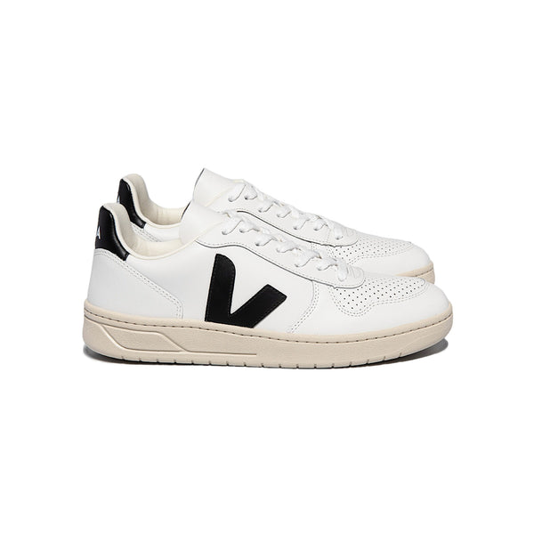Veja V-10 Leather Trainer
