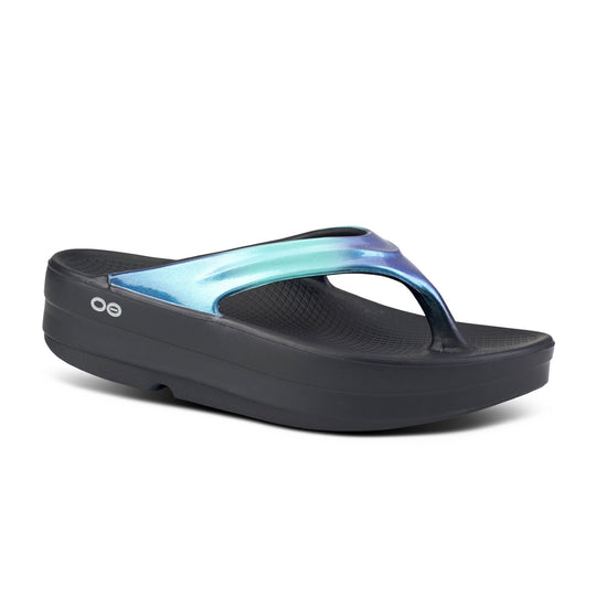 OOFOS OOmega OOlala Luxe Thong Sandal