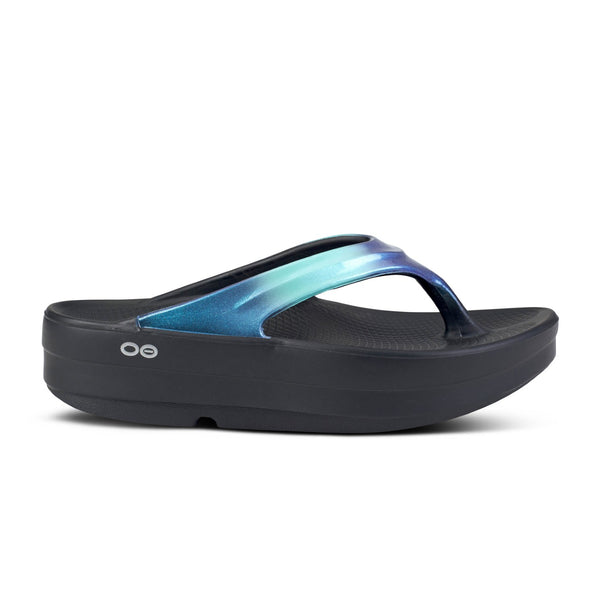 OOFOS OOmega OOlala Luxe Thong Sandal