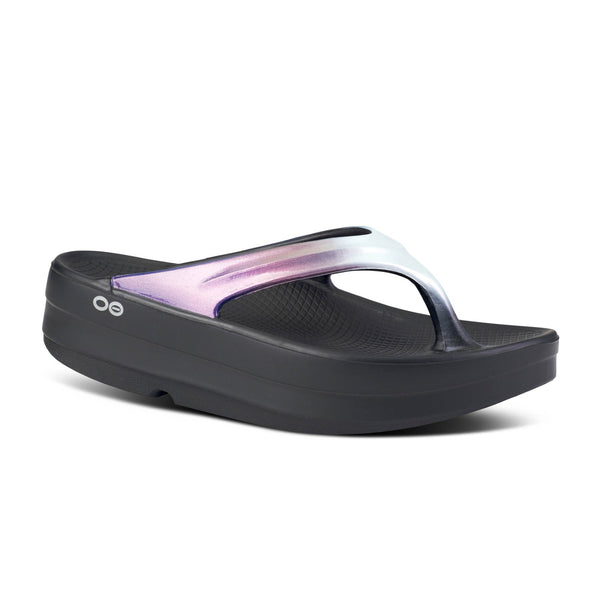 OOFOS OOmega OOlala Luxe Thong Sandal