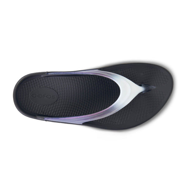 OOFOS OOmega OOlala Luxe Thong Sandal