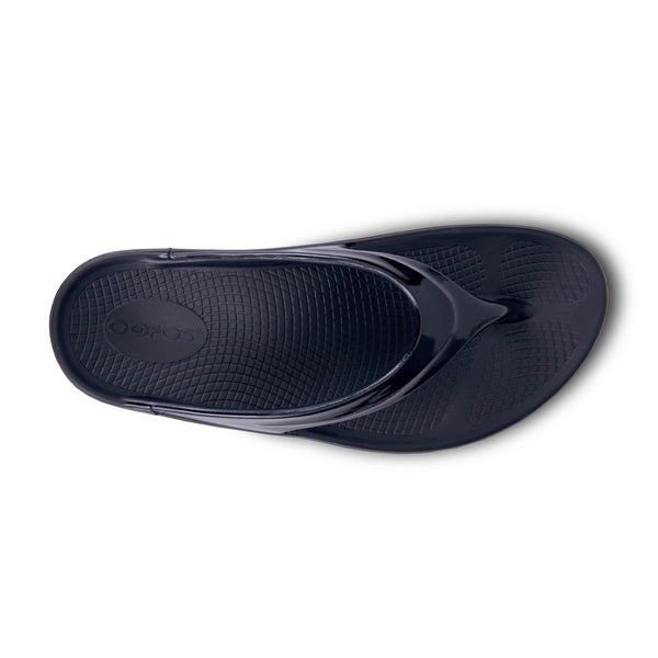 OOFOS OOmega OOlala Thong Sandal