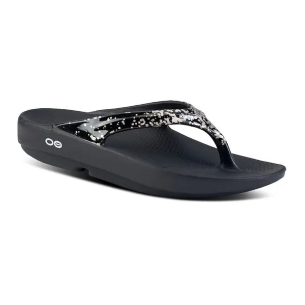 OOFOS OOlala Limited Thong Sandal