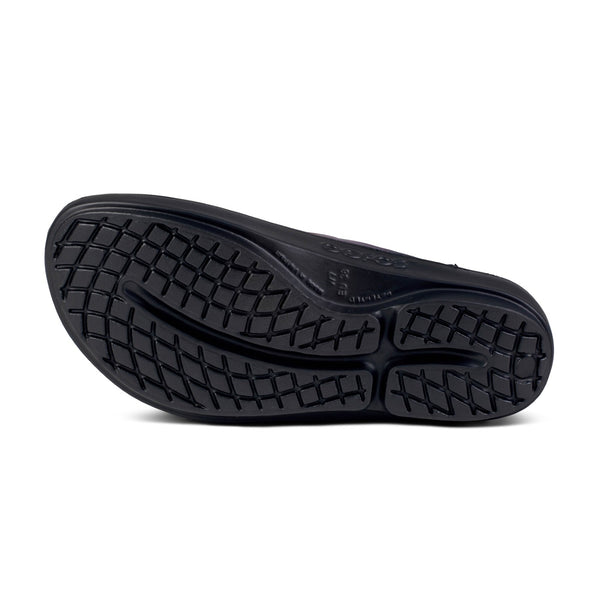 OOFOS OOlala Luxe Thong Sandal