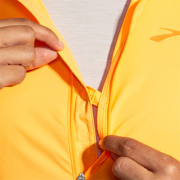 Brooks Womens Canopy Jacket