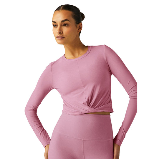 Beyond Yoga Women's Featherweight Center Stage Cropped Long Sleeve Pullover
