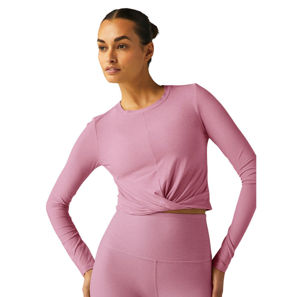 Beyond Yoga Women's Featherweight Center Stage Cropped Long Sleeve Pullover