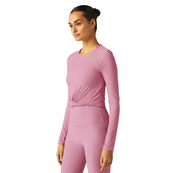Beyond Yoga Women's Featherweight Center Stage Cropped Long Sleeve Pullover