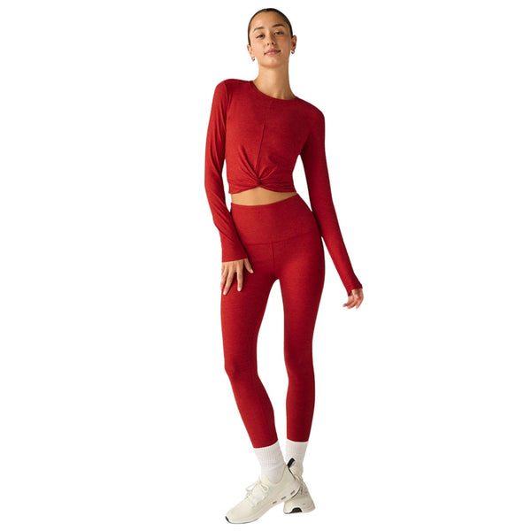 Beyond Yoga Women's Featherweight Center Stage Cropped Long Sleeve Pullover