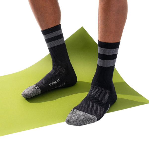 Feetures Elite Light Cushion Mini Crew Socks