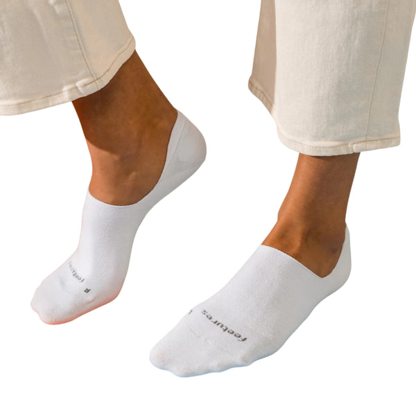 Feetures Women's Everyday Ultra Light No Show Socks