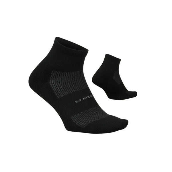 Feetures High Performance Max Cushion Quarter Socks