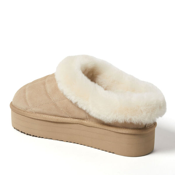 Dearfoams Women's Bendigo Puff Platform Genuine Shearling Clog