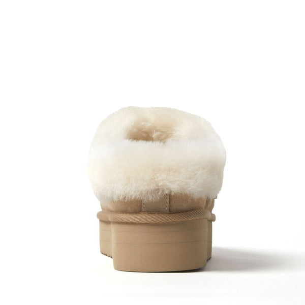 Dearfoams Women's Bendigo Puff Platform Genuine Shearling Clog