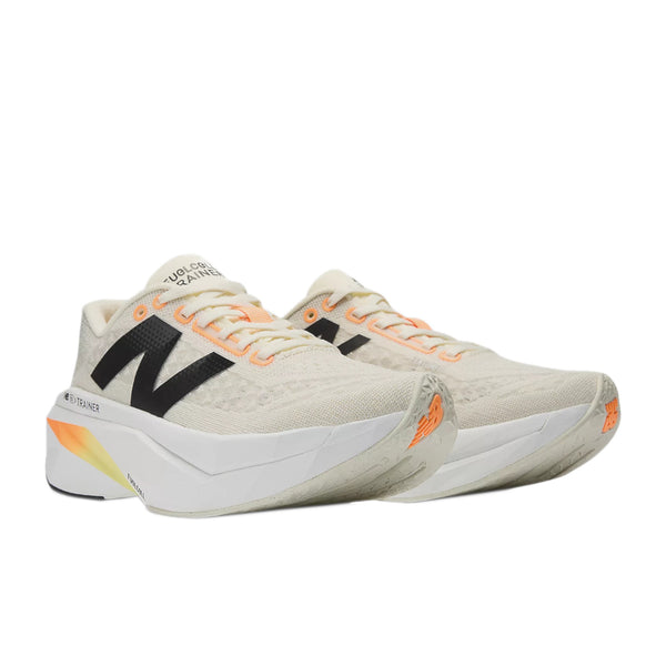 New Balance Women's FuelCell SuperComp Trainer v3 Running Shoe