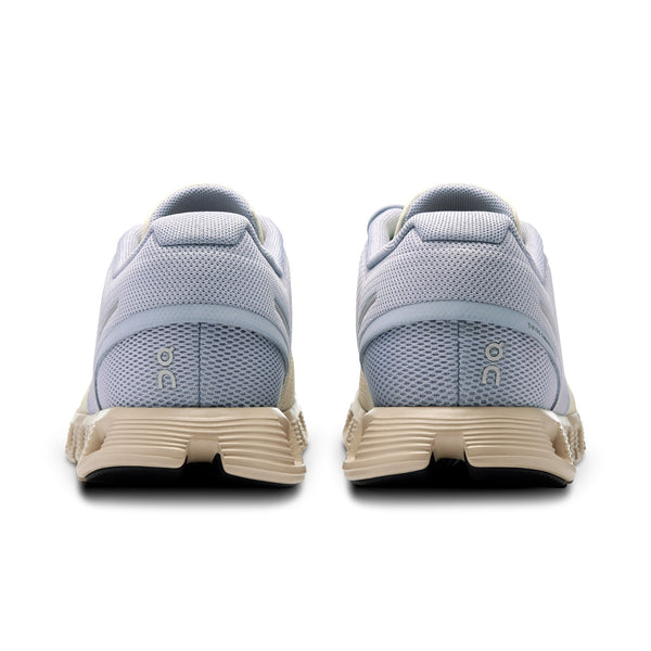 ON Running Womens Cloud 5 Running Shoe