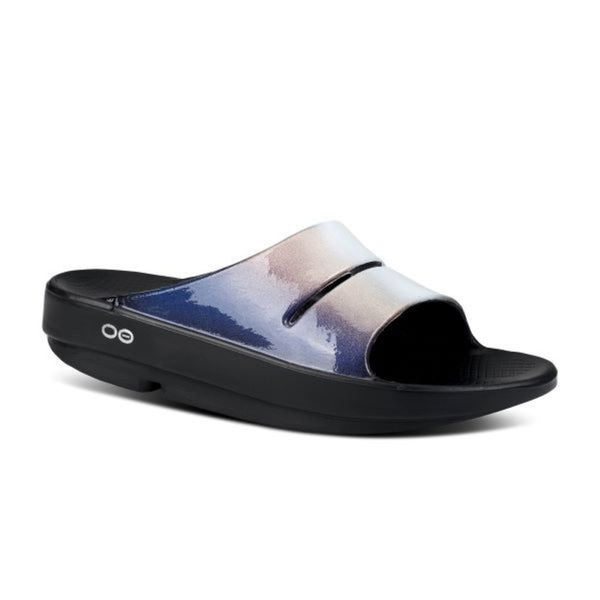 OOFOS OOahh Luxe Slide