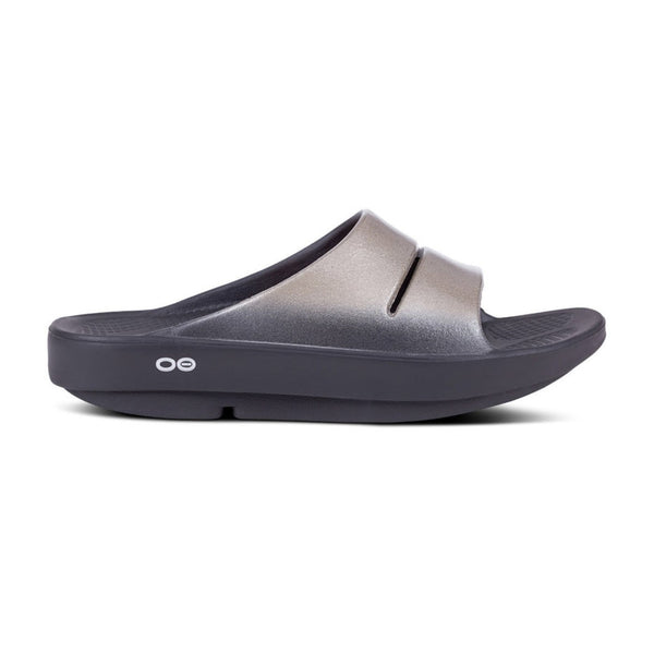 OOFOS OOahh Luxe Slide