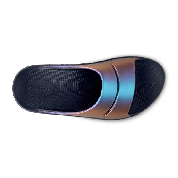 OOFOS OOahh Luxe Slide