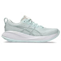 Pure Aqua/White