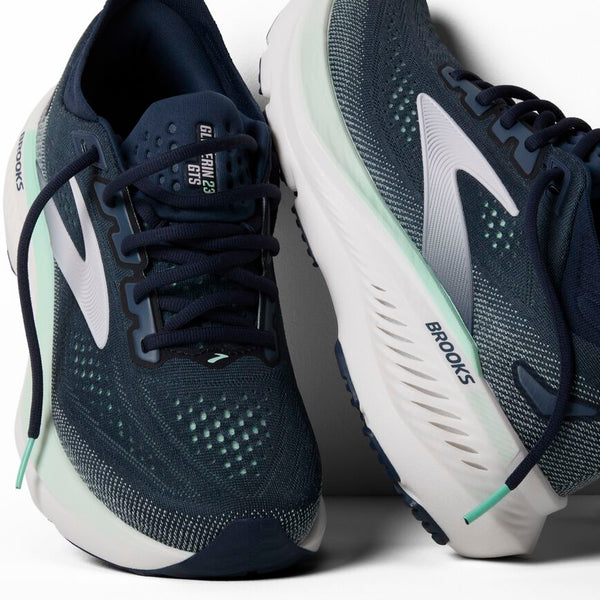 brooks women's glycerin gts 23 running shoe in spellbound/yucca/pink pair view