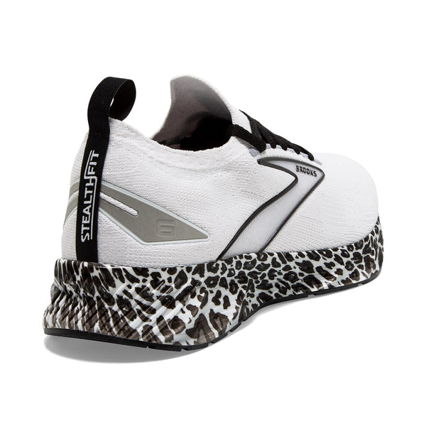 Brooks Womens Levitate StealthFit 6 Running Shoe