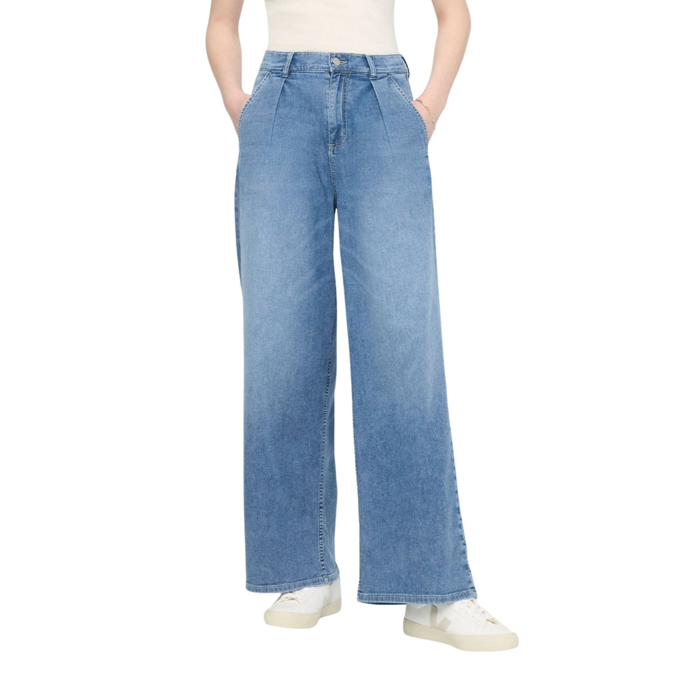 Duer Performance Denim Lite Pleated Pant – Women's