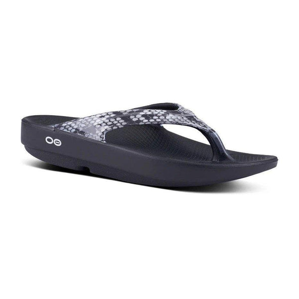 OOFOS Women's OOlala Luxe Thong Sandal