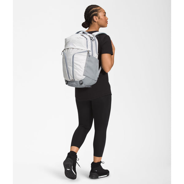THE NORTH FACE Women's Surge