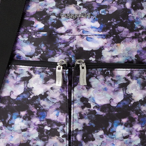 Baggallini Horizon Crossbody