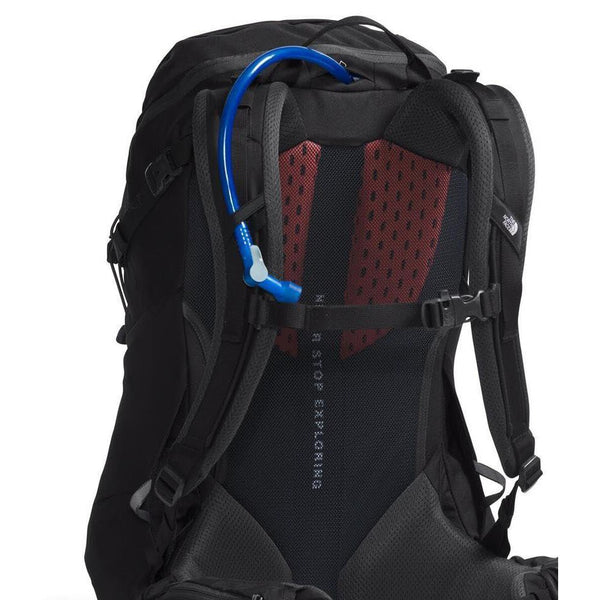 THE NORTH FACE Terra 40, TNF Black/Asphalt Grey-NPF, Small/Medium