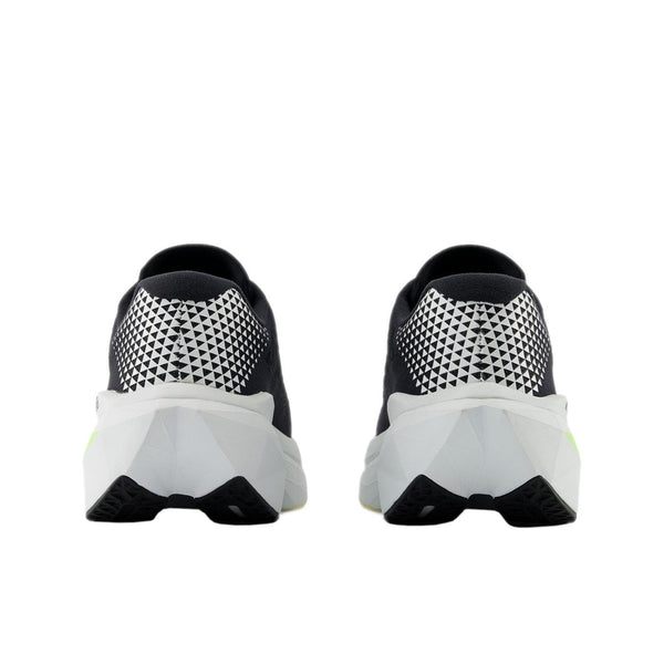 New Balance Women's FuelCell SuperComp Trainer v3 Running Shoe