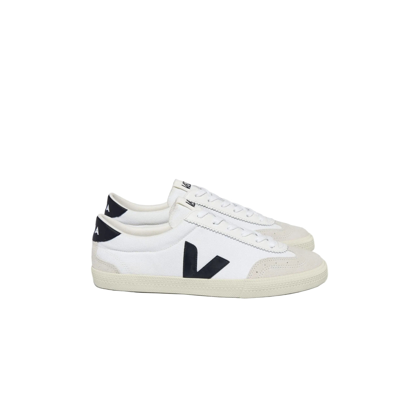 Veja Volley Canvas Shoe