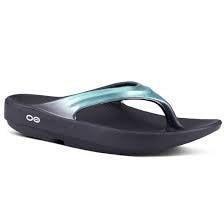 OOFOS Women's OOlala Luxe Thong Sandal