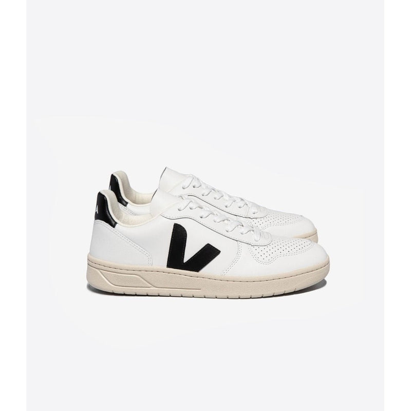 Veja V-10 Leather Shoe