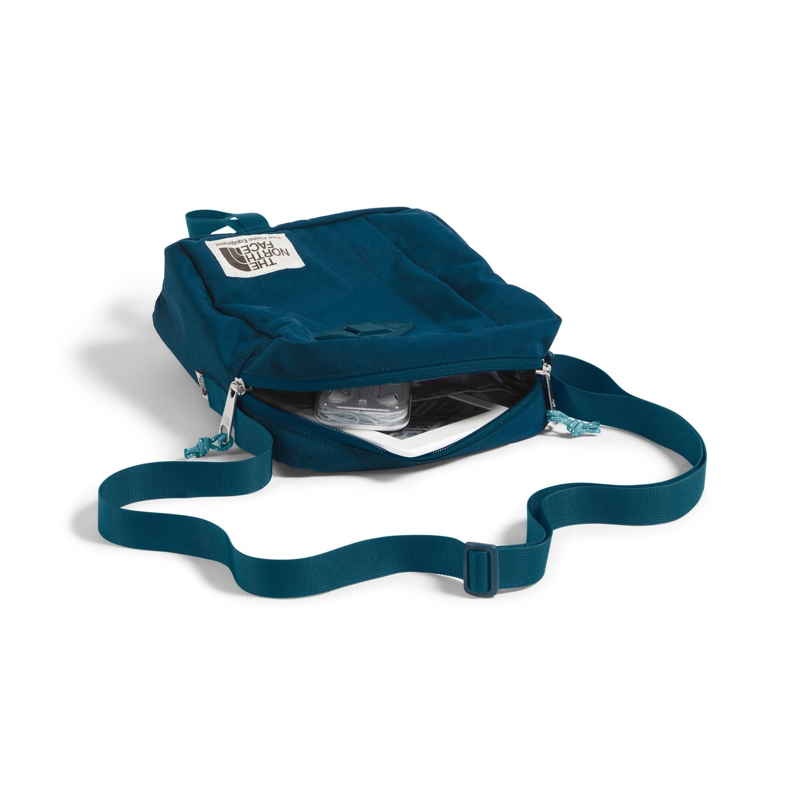The North Face Berkeley Crossbody Bag – Grivet Outdoors