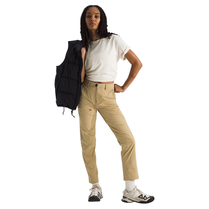 The North Face Evolution Box NSE Short Sleeve Tee – Women's