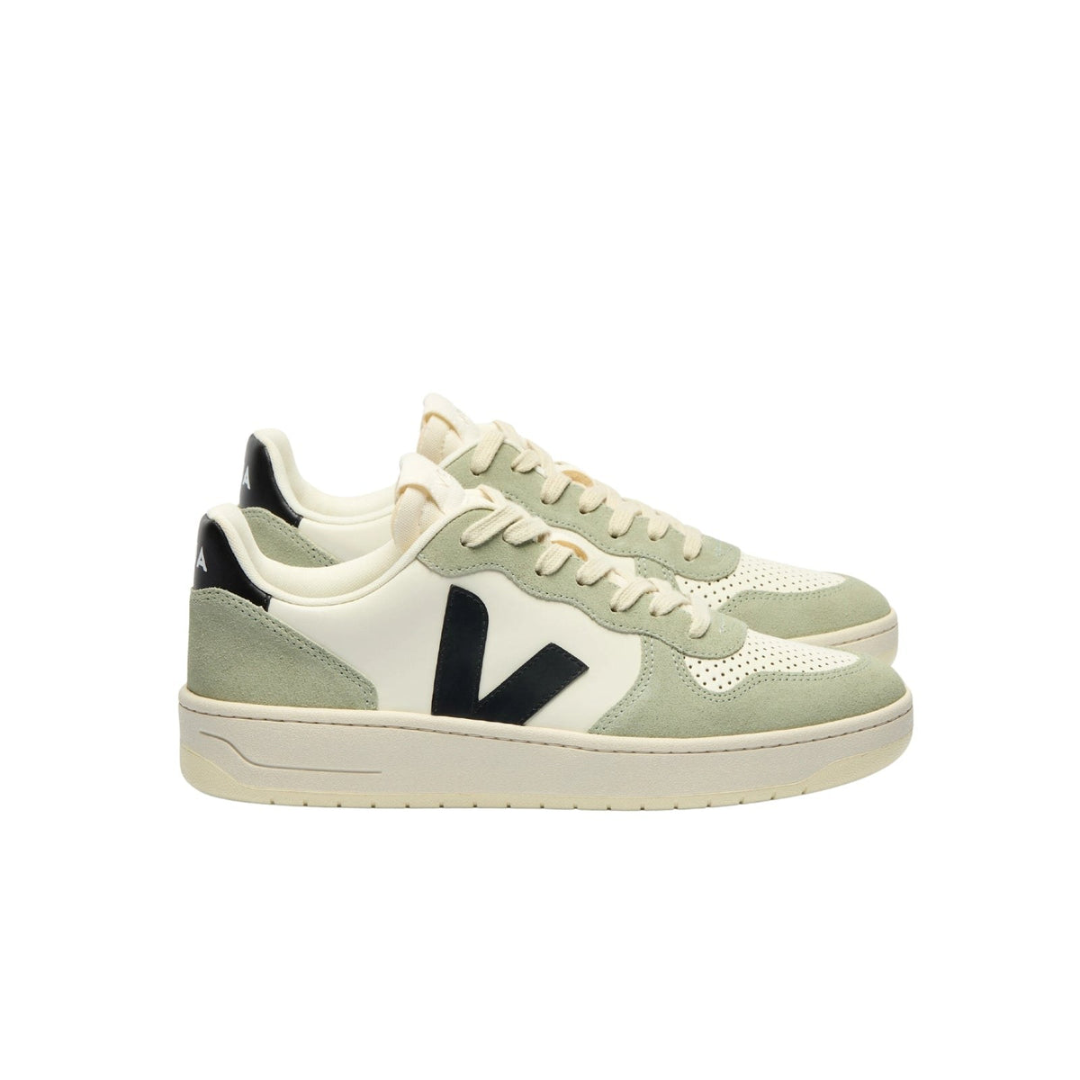 Veja V-10 Leather Trainer