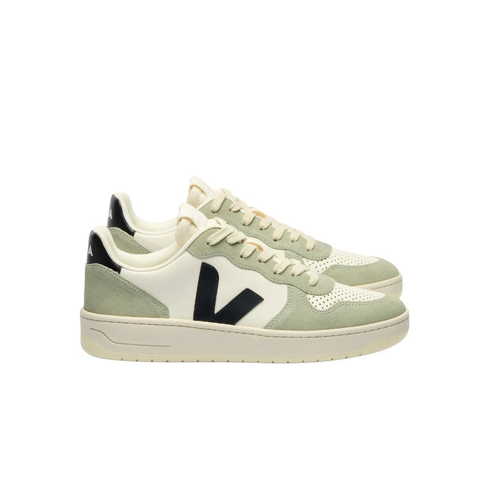 Veja V-10 Leather Trainer