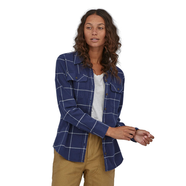 Patagonia Women's Long-Sleeved Organic Cotton Midweight Fjord Flannel Shirt